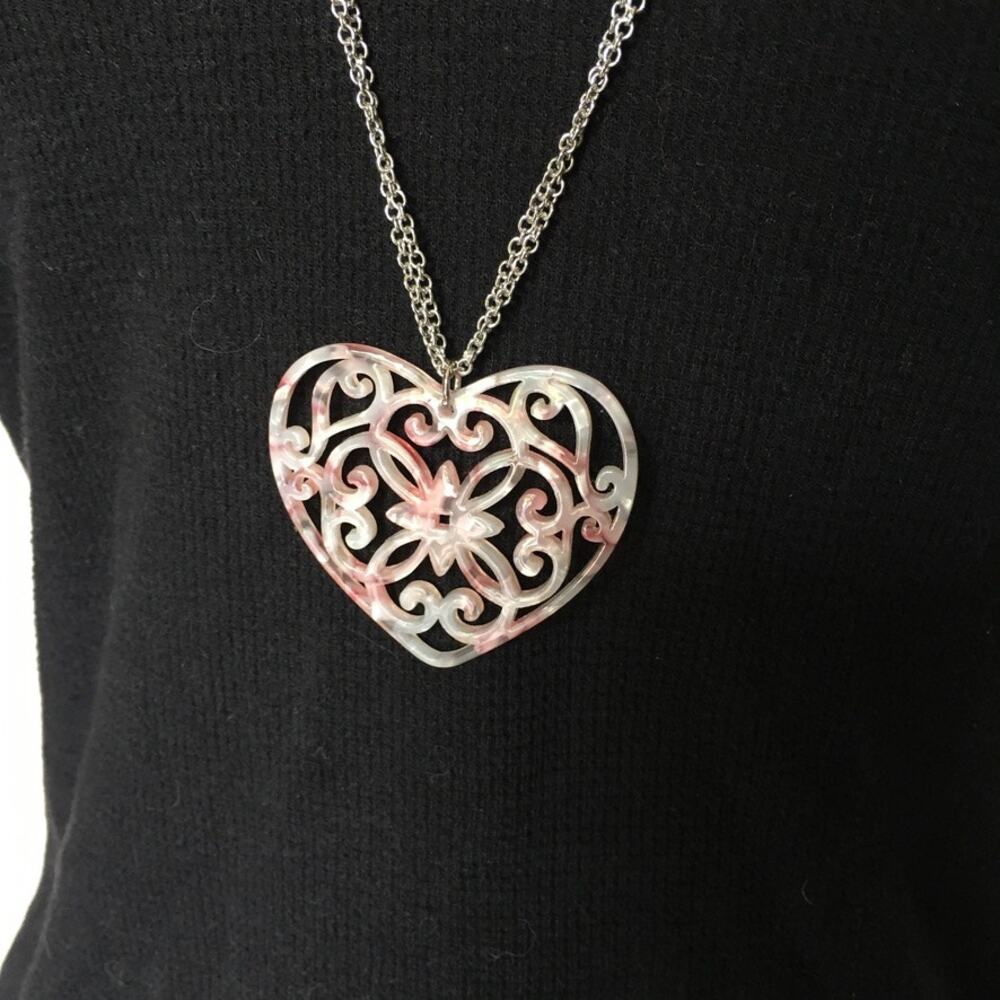 Gorgeous pink and white delicate filigree resin heart pendant necklace